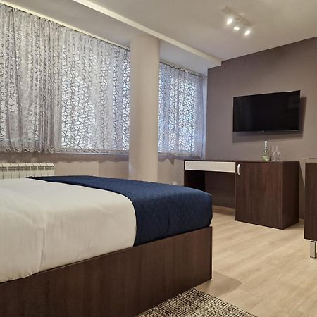 Center Prestige Apartments Белград Екстер'єр фото